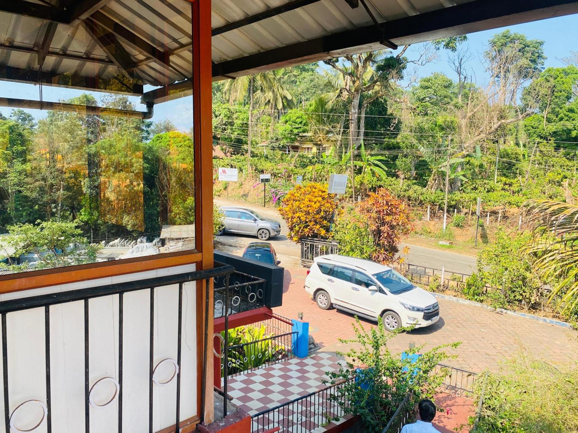 Misty Green Coorg Tulsa Exterior foto